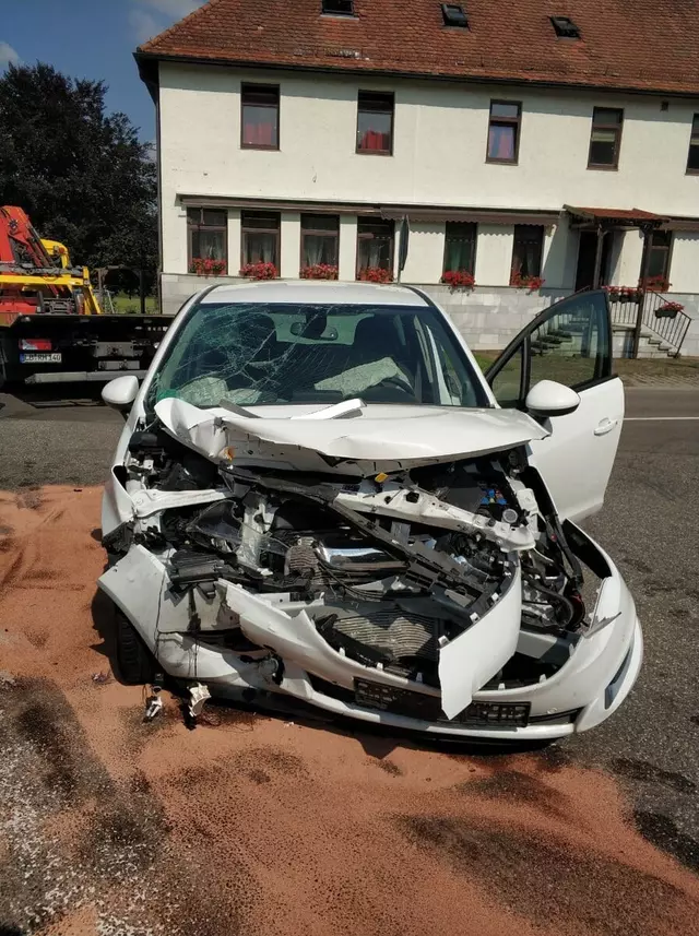 Verkehrsunfall zwischen zwei PKW